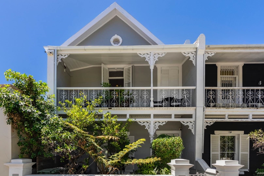 To Let 3 Bedroom Property for Rent in Gardens Western Cape